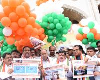  Minister Ponnam Prabhakar Leads Prajapalana Vijayotsavam Celebrations at Charminar