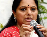 Telangana govt should urge Centre to set up Bayyaram steel plant: Kavitha