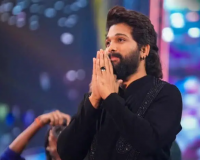 Hyderabad Police Issue Notice to Allu Arjun Ahead of Visit to Pushpa 2 Stampede Victim's Family