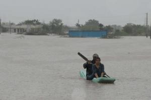 Bride, 4 others washed away in floods