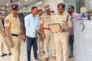 Balapur Police Intensify Checks Ahead of New Year Celebrations